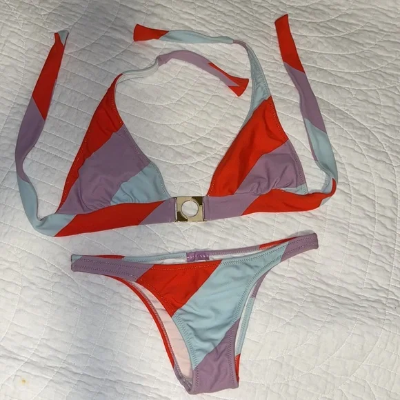 SALINAS Striped Bikini - Picture 2 of 8